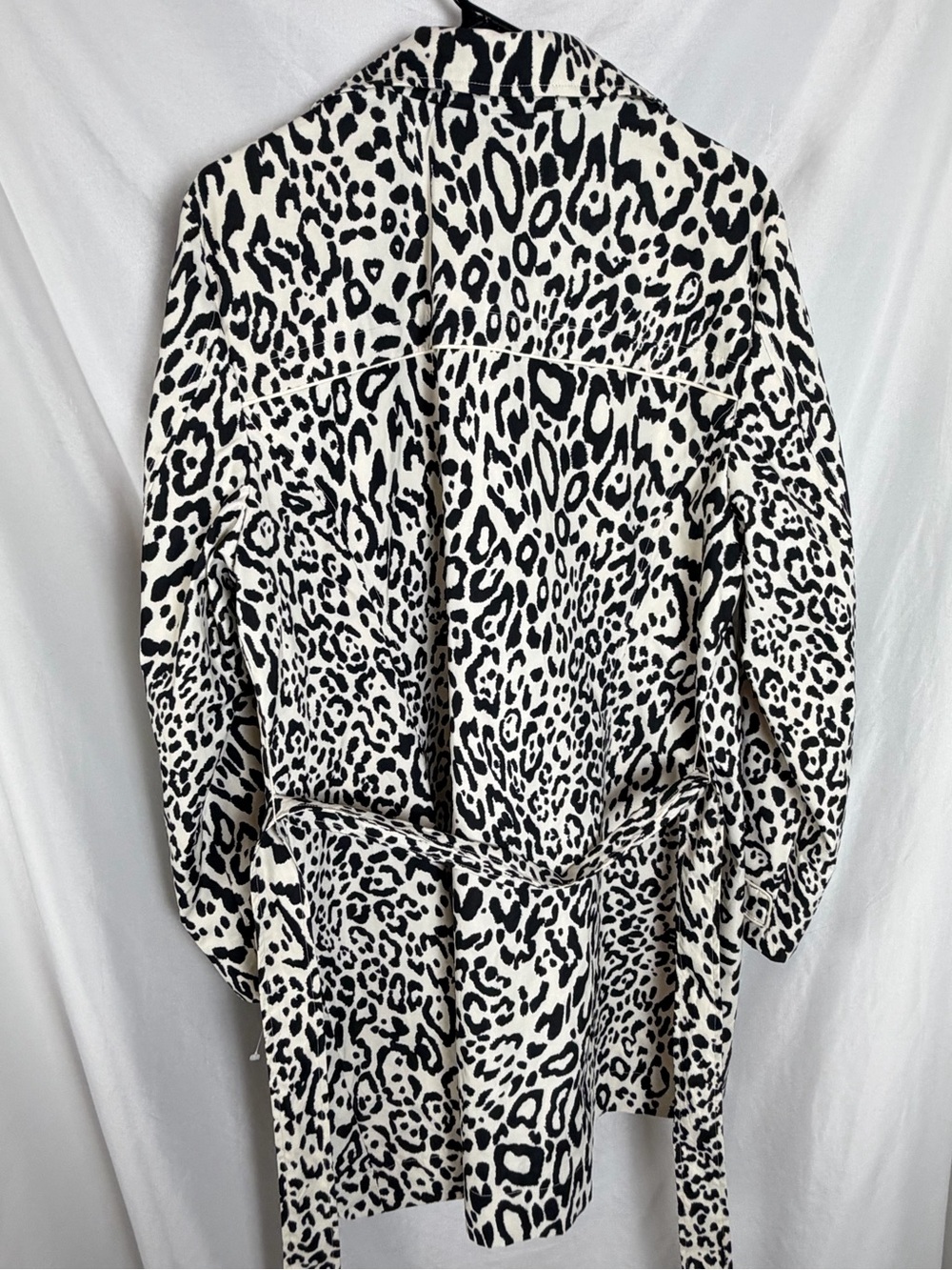 Chico's Black and Cream Leopard Print Trench Coat Size 16/18 - Picture 6 of 9